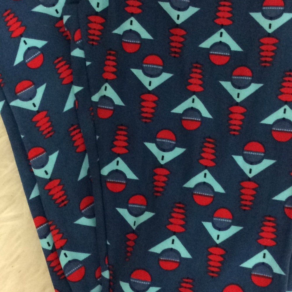 LuLaRoe basic legging bundle 2‎ pairs NWT - image 5